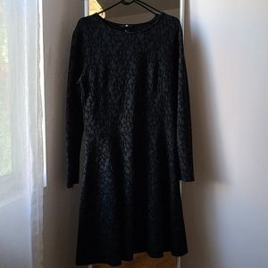 H&M dark green black long sleeved dress sz large